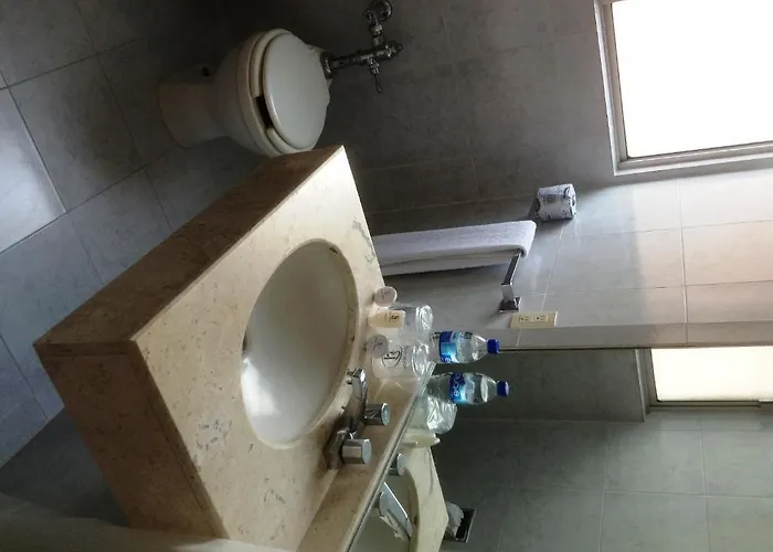 Sevilla 4*