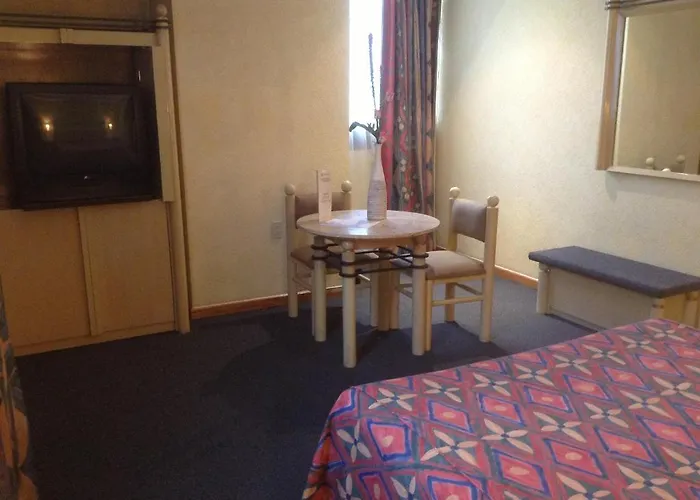 Hotel Sevilla 4*